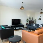 Villa Enjoy - By Lovelystay Lombo da Velha