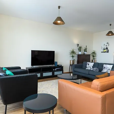 Villa Enjoy - By Lovelystay Lombo da Velha